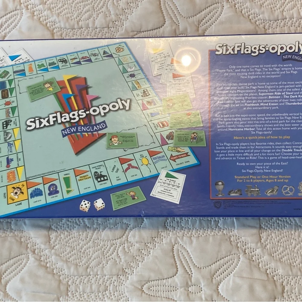 ☘️NWT! Six Flags-opoly New England Board Game - Picture 2 of 3
